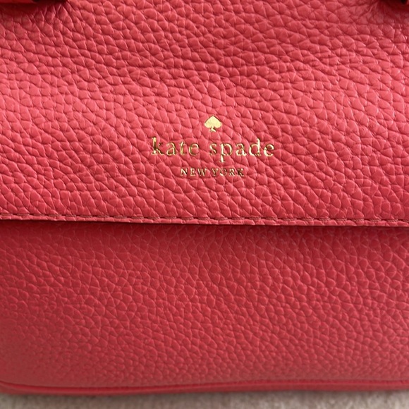Bright pink Kate Spade leather bag - Picture 3 of 8